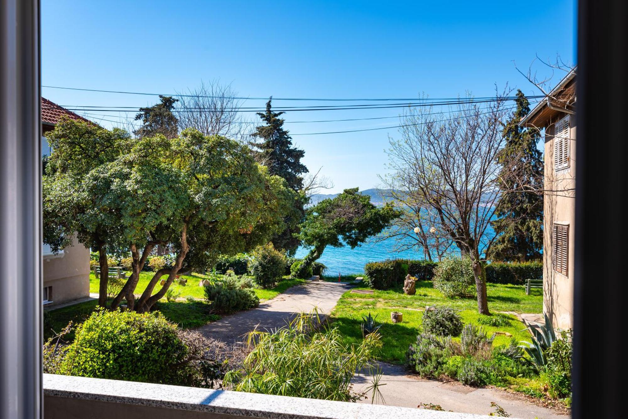 דירות זאדאר Kolovare Garden Oasis - First Row By Sea מראה חיצוני תמונה